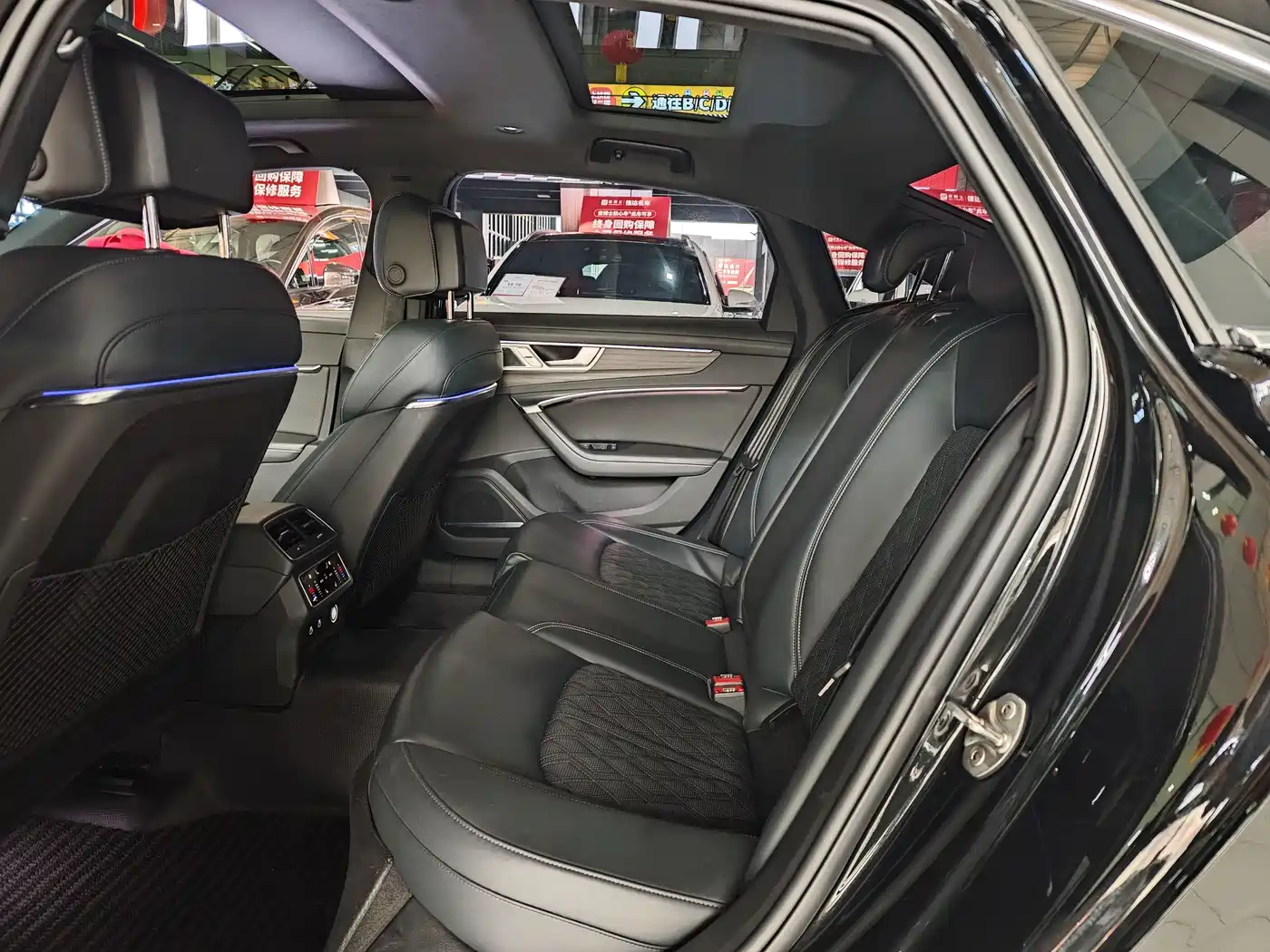 Photo 16 - Audi A6L