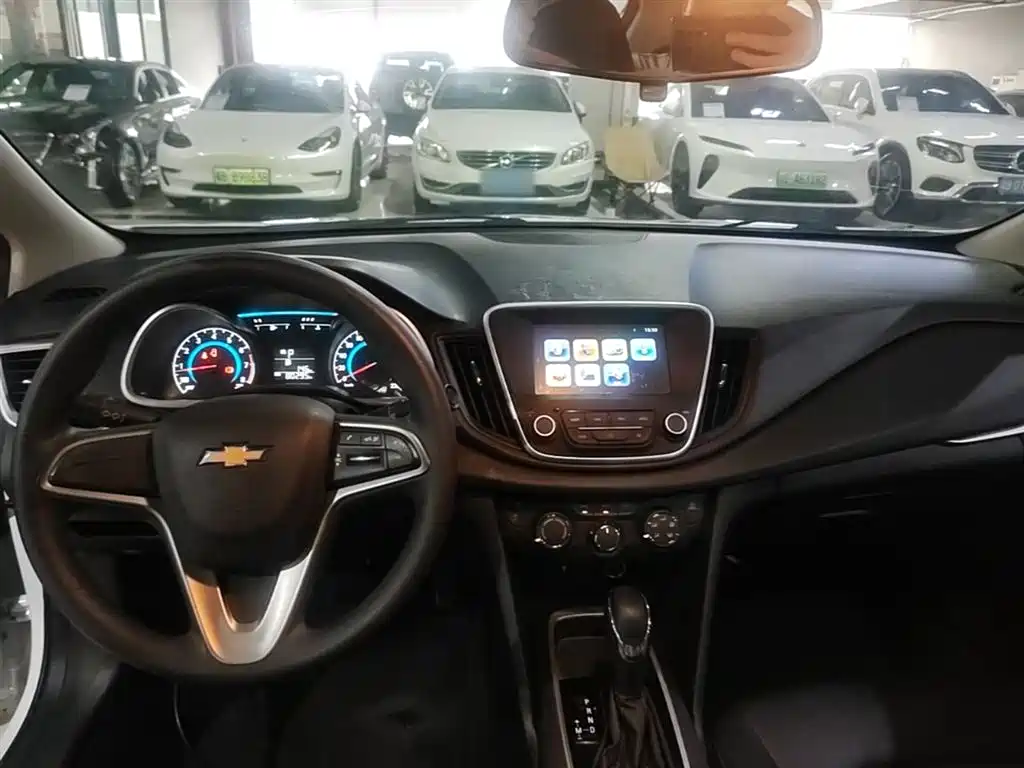 Chevrolet Cavalier 2019 320 Automatic Joy Edition фото 10