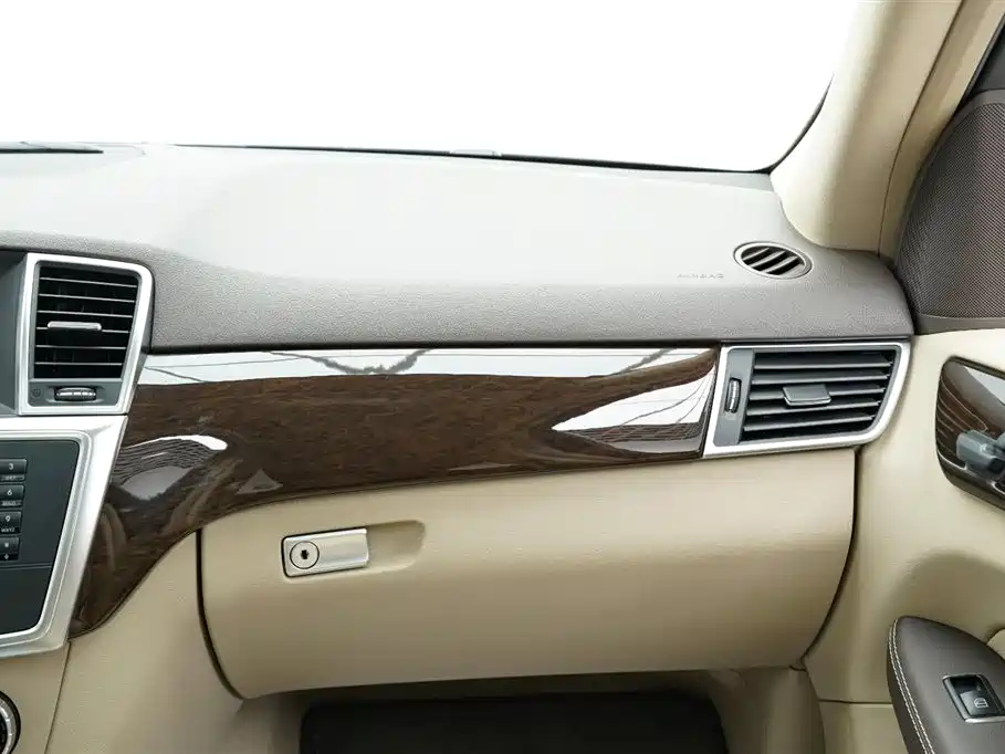 Mercedes-Benz M-Class 2014 ML 350 CDI 4MATIC фото 13