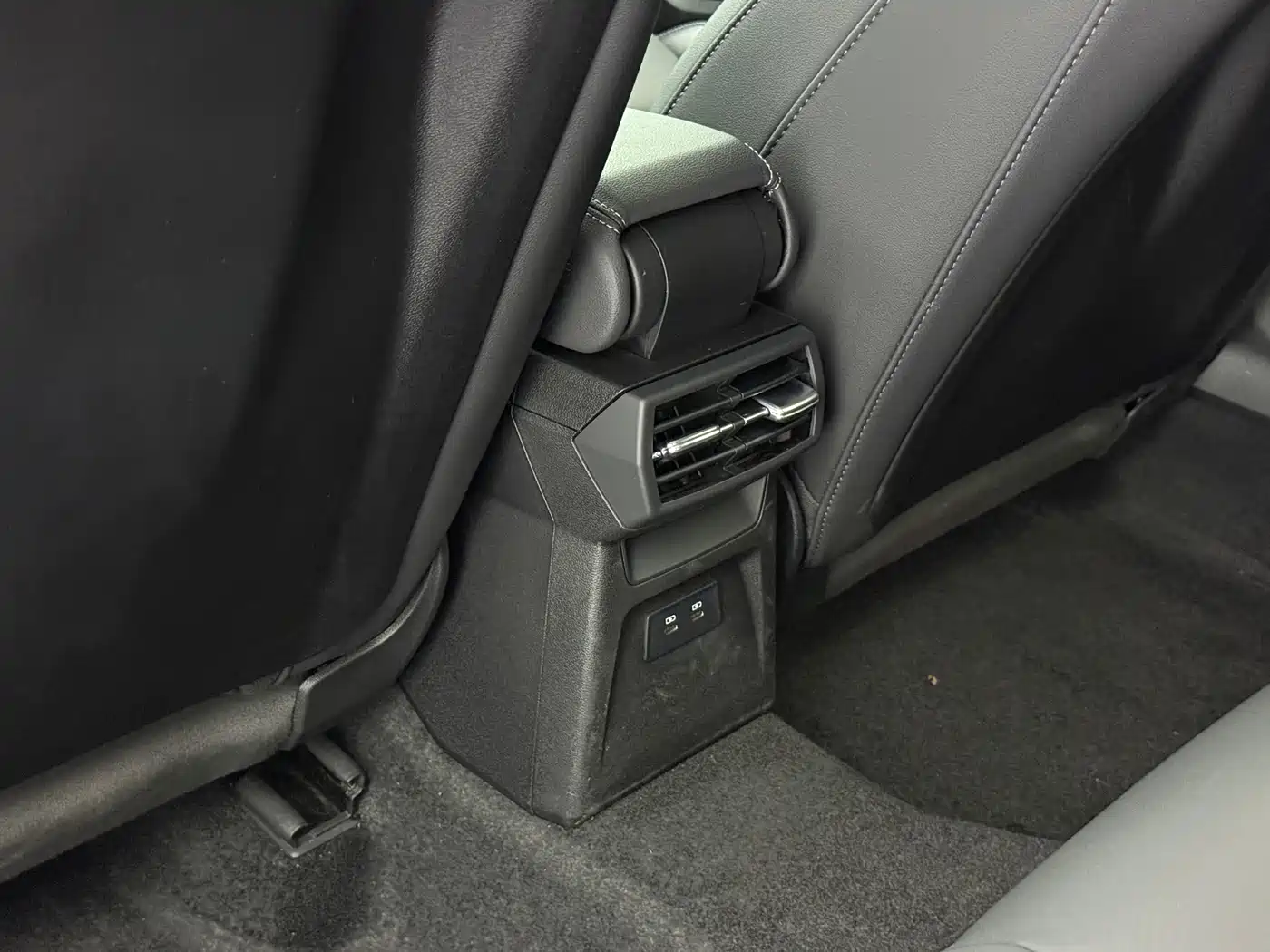 Audi A3 2023 A3L Limousine 35 TFSI Fashion Sport фото 16