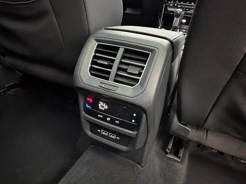 Volkswagen Tayron X 2020 380TSI 4WD Flagship Smart Edition фото 23