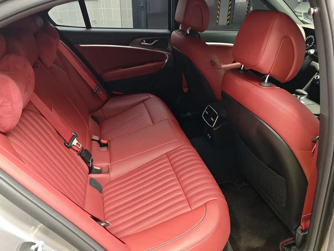 Genesis G70 2024 2.0T Hunting Edition RWD Luxury Shooting Brake фото 12