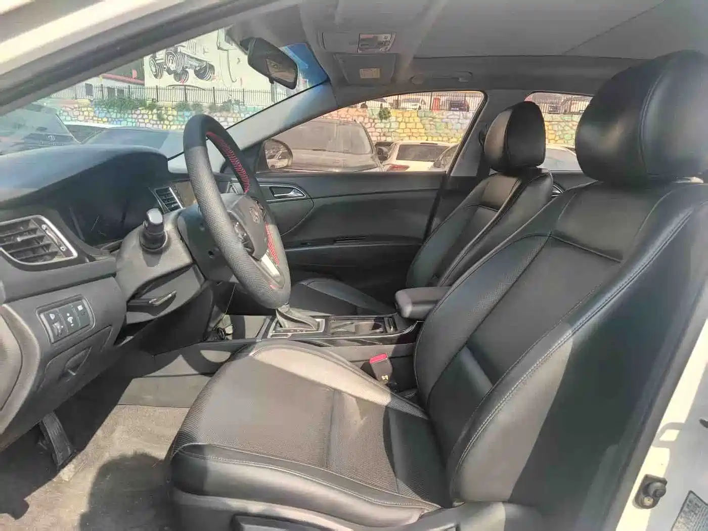 Hyundai Mistra 2014 1.8L Auto Smart GLS фото 5