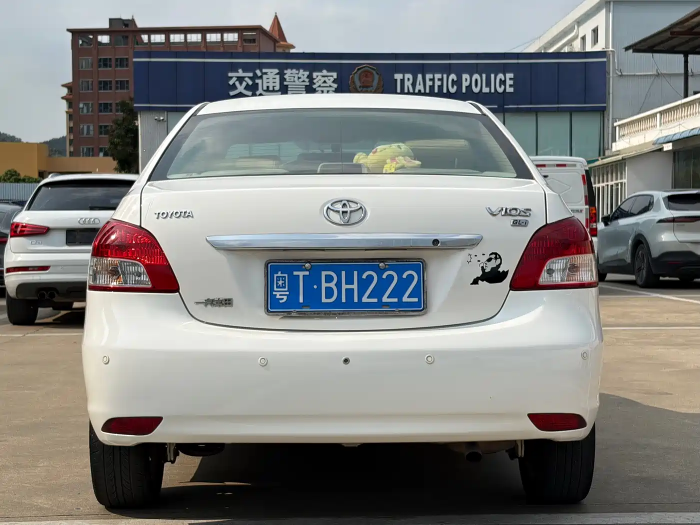 Toyota Vios 2010 Model 1.6L GL-i AT фото 8