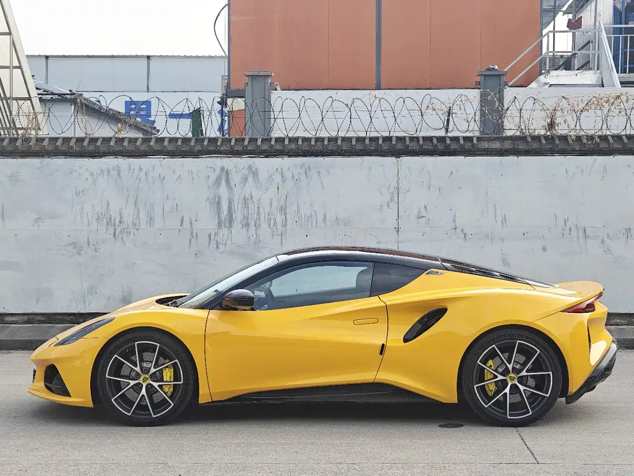 LOTUS SPORTS CAR EMIRA