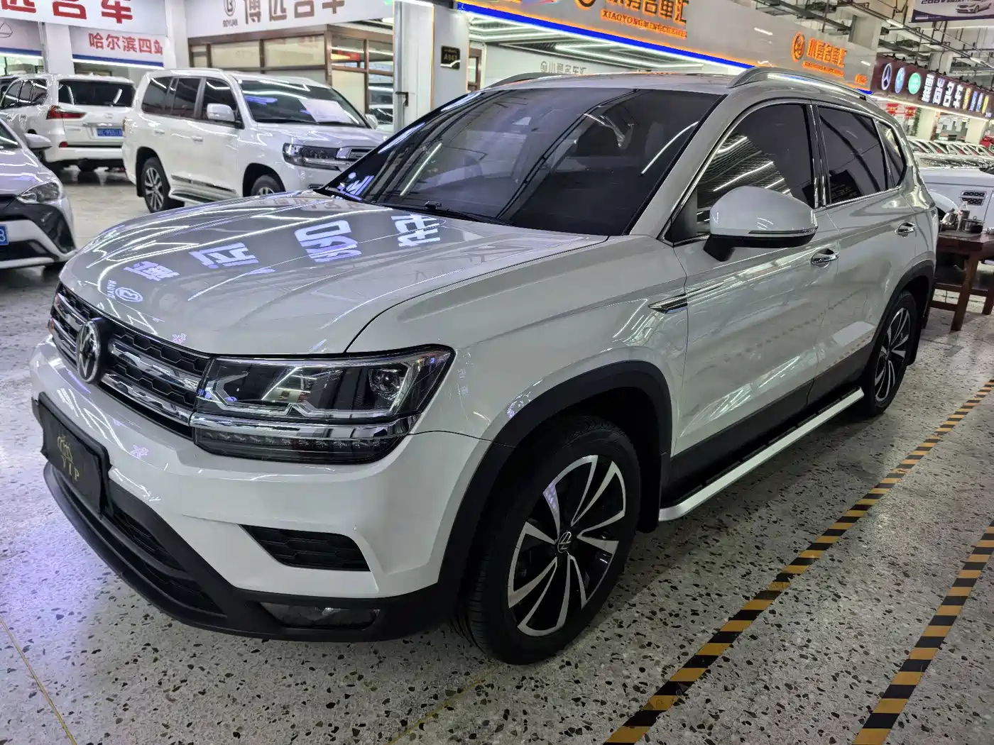 Volkswagen Tharu 2022 280TSI FWD Luxury Edition
