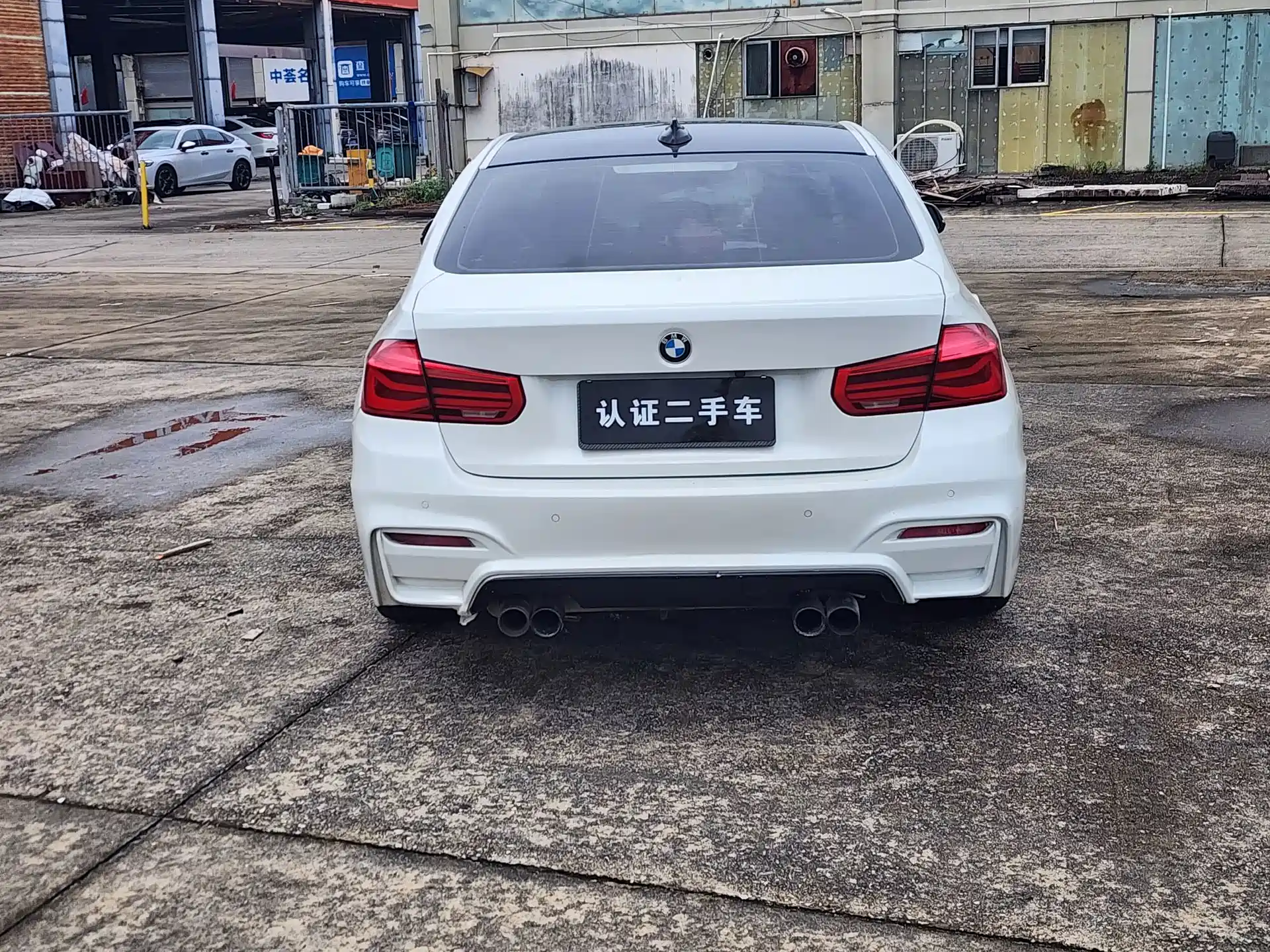 Фото 9 - BMW 3 Series