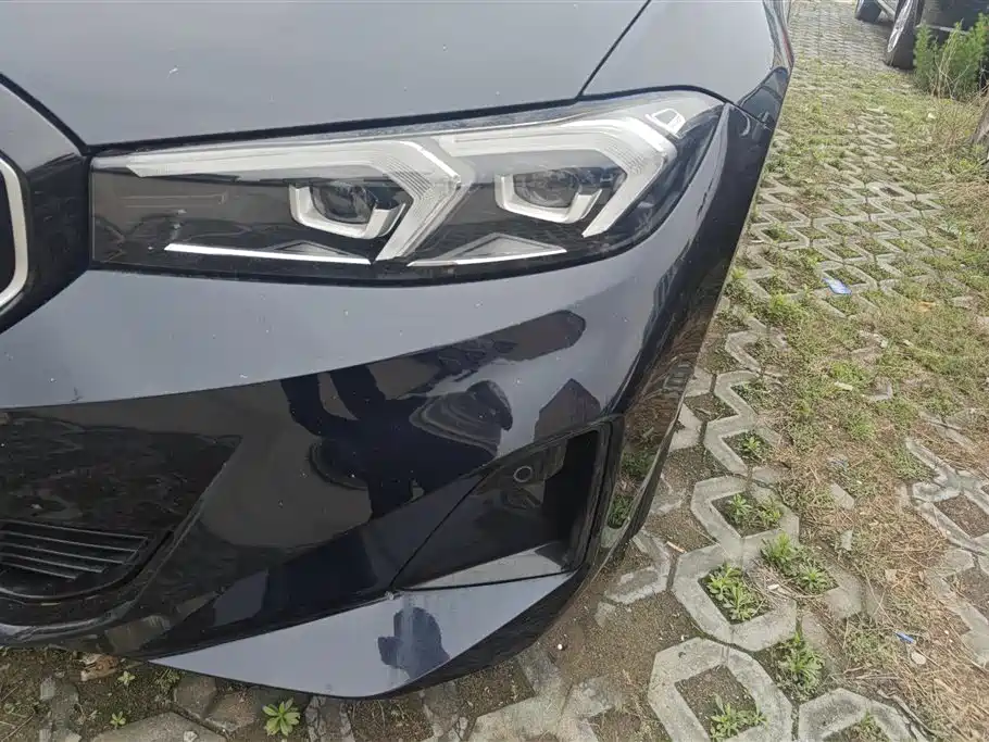 BMW i3 2023 eDrive 40 L Shadowline Package фото 5
