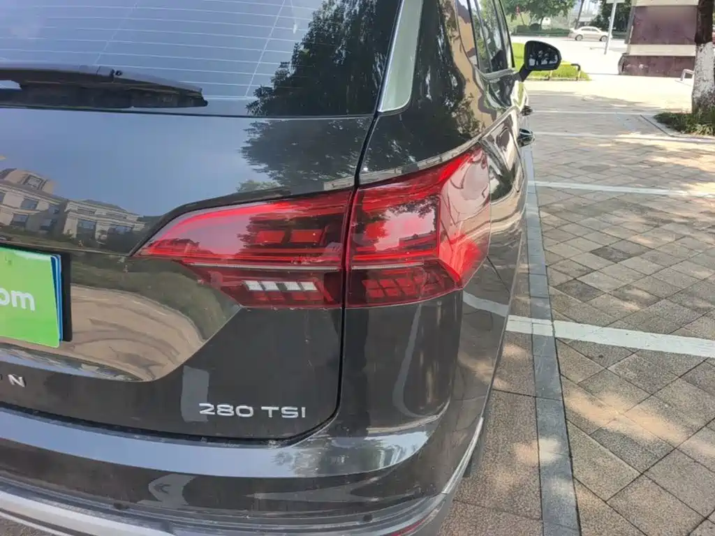 Фото 8 - Volkswagen Tayron