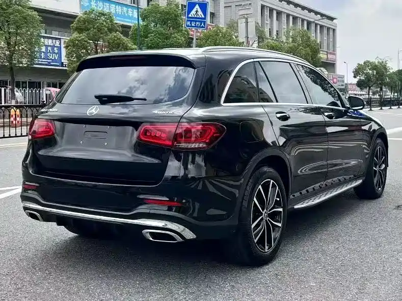 Mercedes-Benz GLC 2022 Model GLC 260 L 4MATIC Luxury Edition фото 9