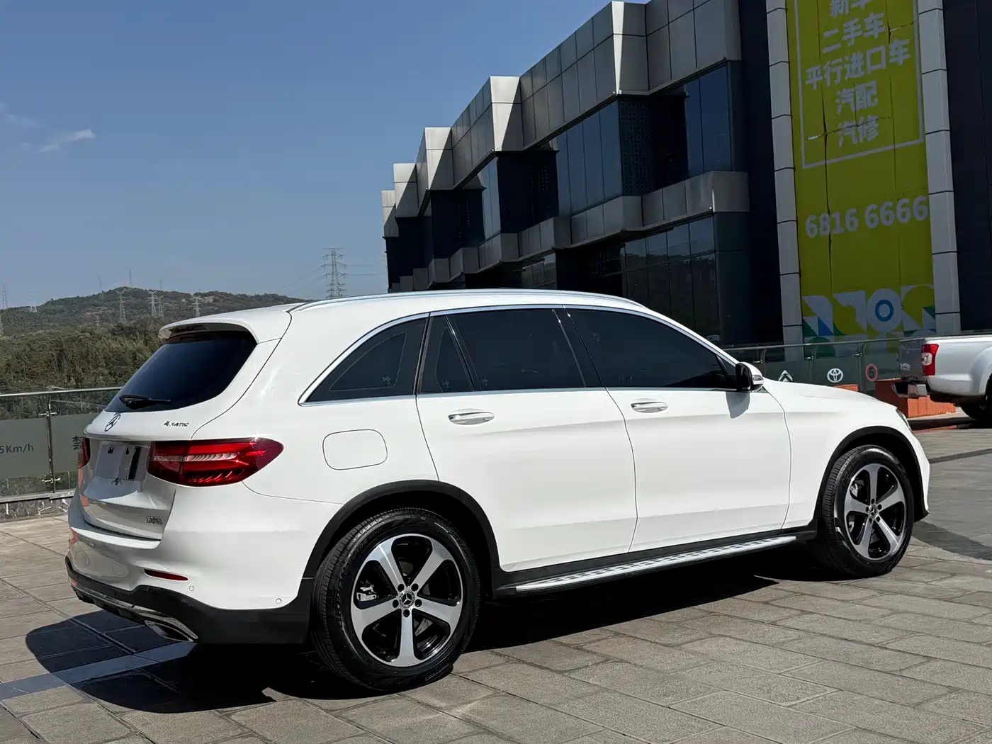 Mercedes-Benz GLC 2019 GLC 260 L 4MATIC Luxury фото 6