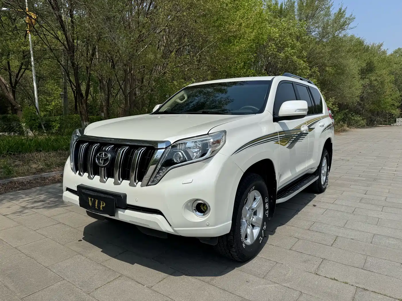 Toyota Prado 2016 3.5L Auto TX-L фото 2