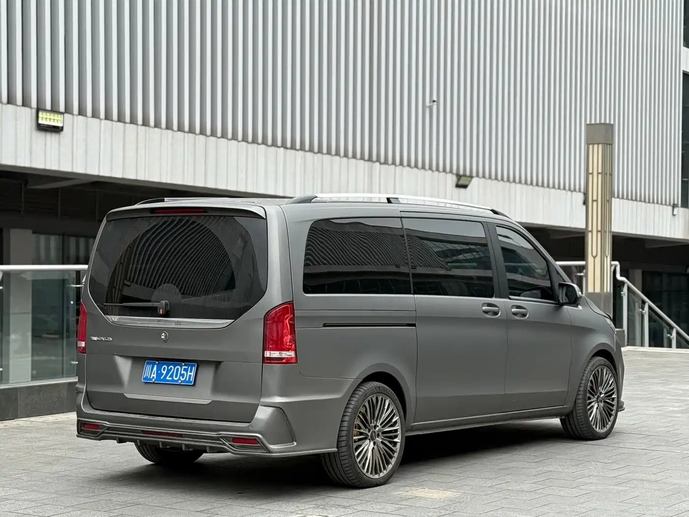 Mercedes-Benz V-Class 2022 V 260 Pilot Edition фото 7