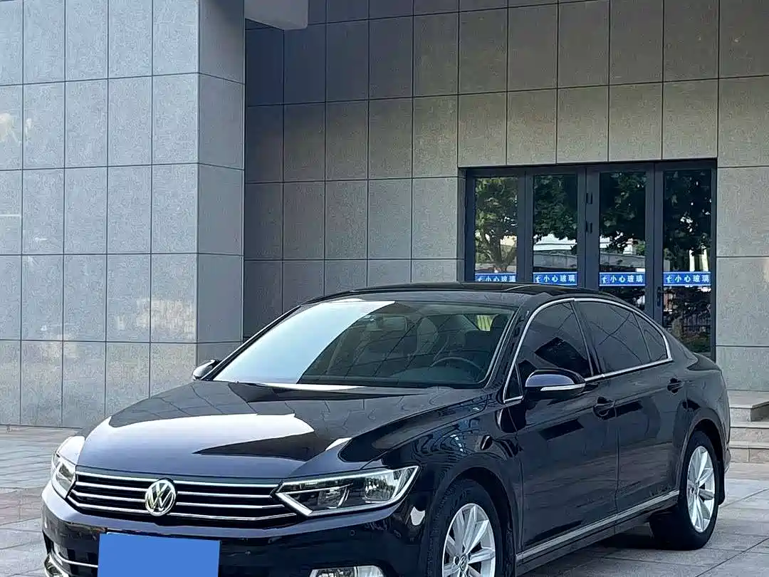 Volkswagen Magotan 2017 330TSI DSG Leading
