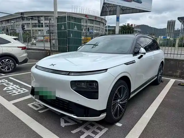 XPeng G9 2025 680 Ultra Long Range AWD Max