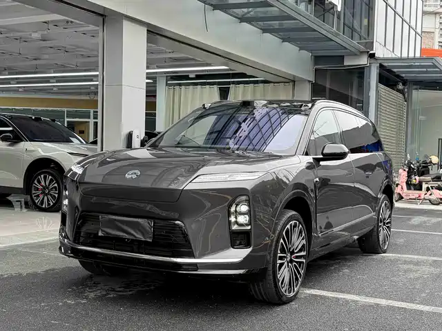  NIO NIO ES8 2025 Base Model