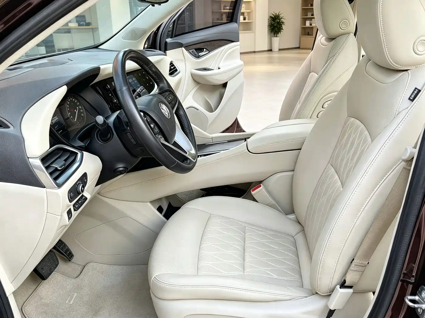 Buick Enclave 2022 2022 652T 4WD Avenir 6-Seater