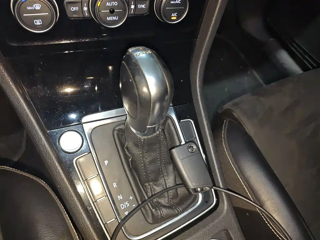 Volkswagen Golf 2014 1.4TSI Automatic Flagship фото 7