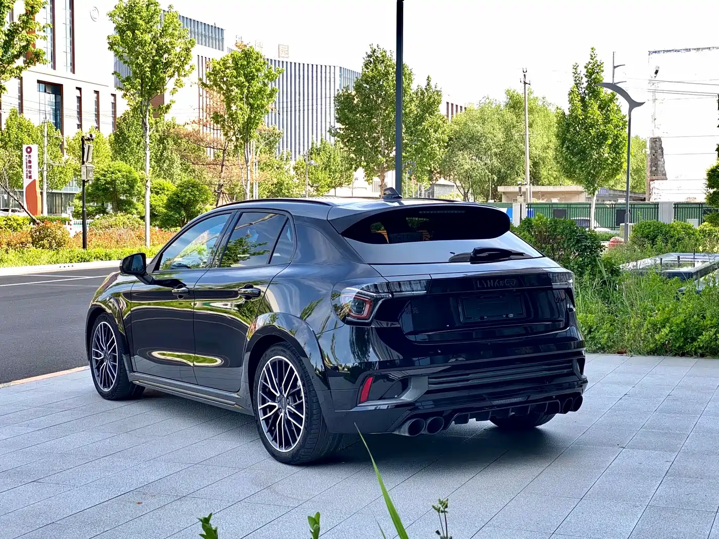 Lynk & Co 02 Hatchback 2021 2.0TD Halo Driving Control Package Edition фото 7