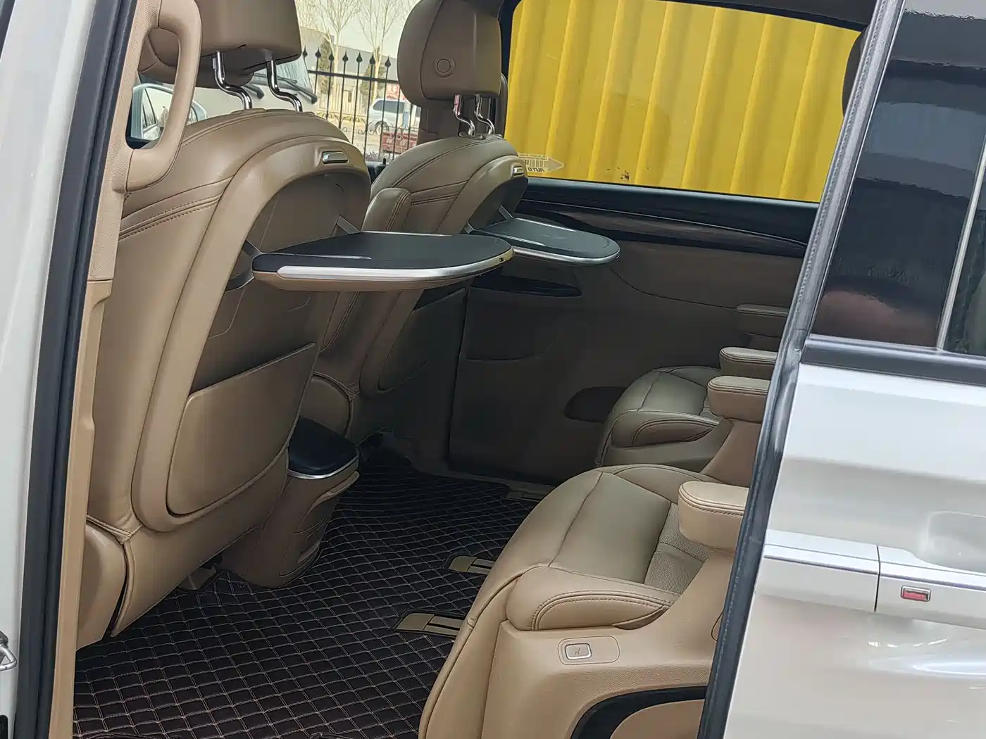 Buick GL8 2020 Model ES Landglory 653T Luxury фото 8