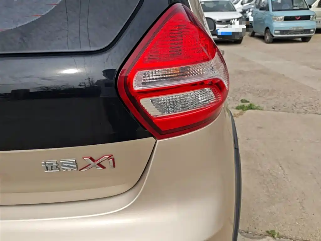 Geely Yuanjing X1 2018 2017 1.3L Auto Player Edition
