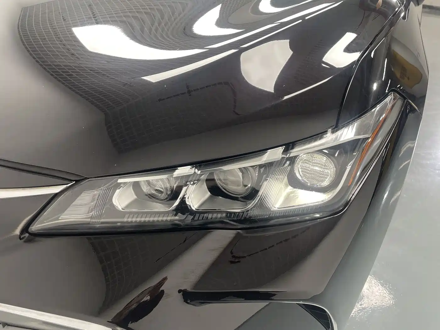 Toyota Avalon 2019 Hybrid 2.5L Limited Flagship Version China V фото 15