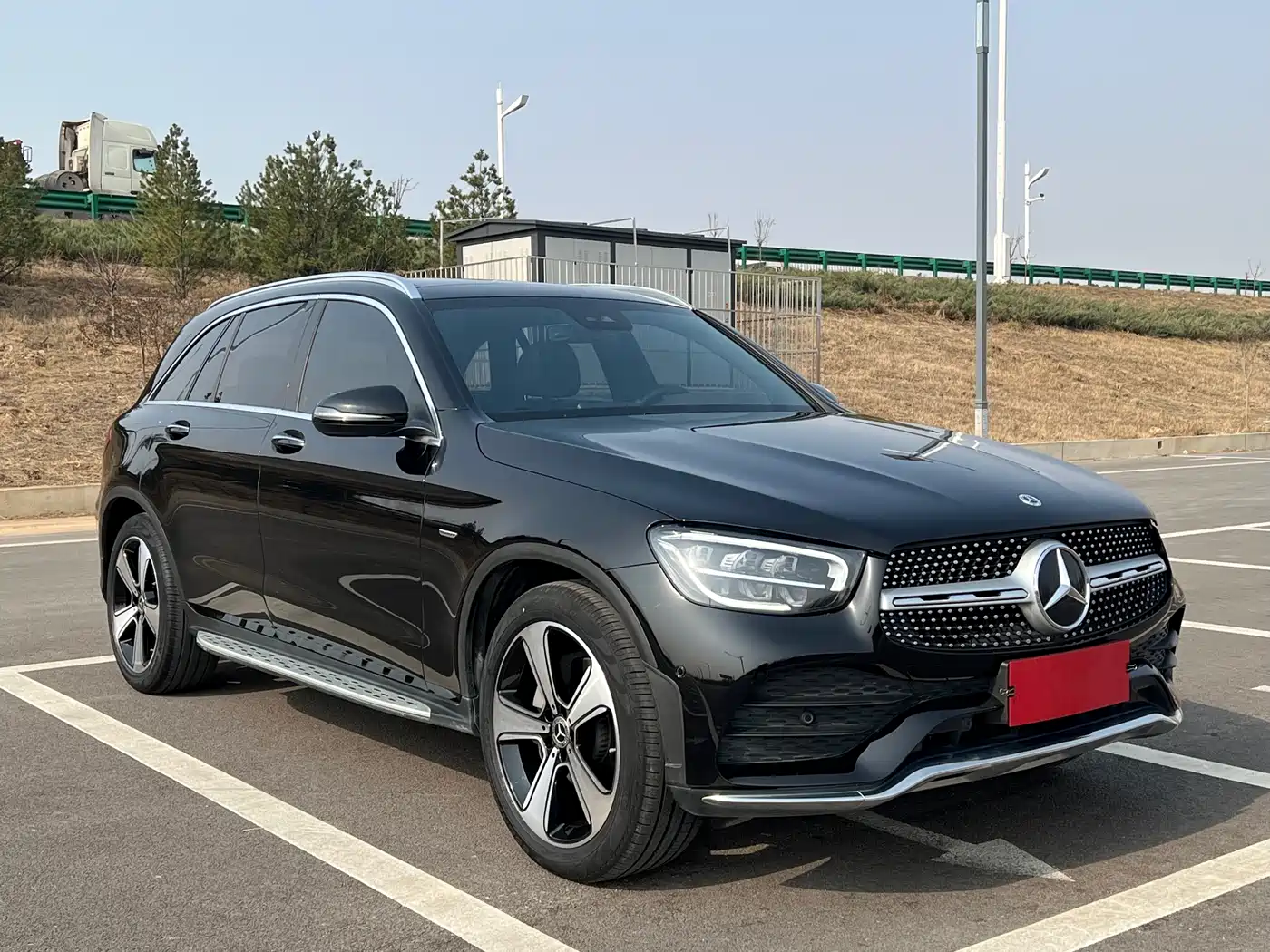 Mercedes-Benz GLC 2022 GLC 300 L 4MATIC Dynamic Collector's Edition фото 3