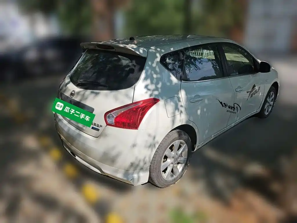 Фото 4 - Nissan Tiida