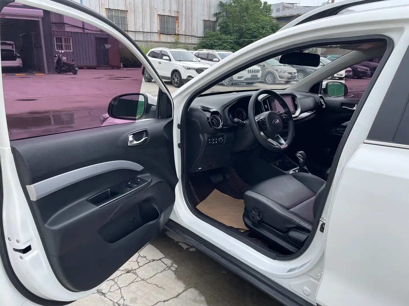 Kia KX1 2019 1.4L Automatic Fun Edition China VI фото 13