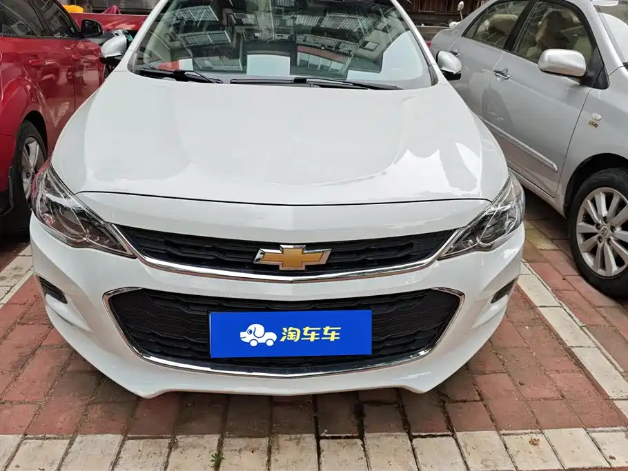 Chevrolet Cavalier 2016 1.5L Automatic Enjoyment Edition фото 2