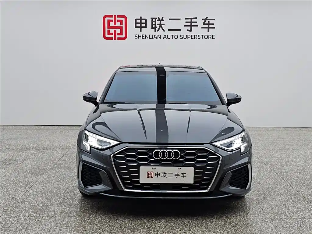 Audi A3 2021 Sportback 35 TFSI Luxury Sport фото 2