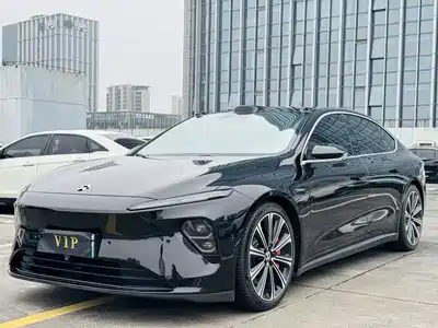NIO ET7