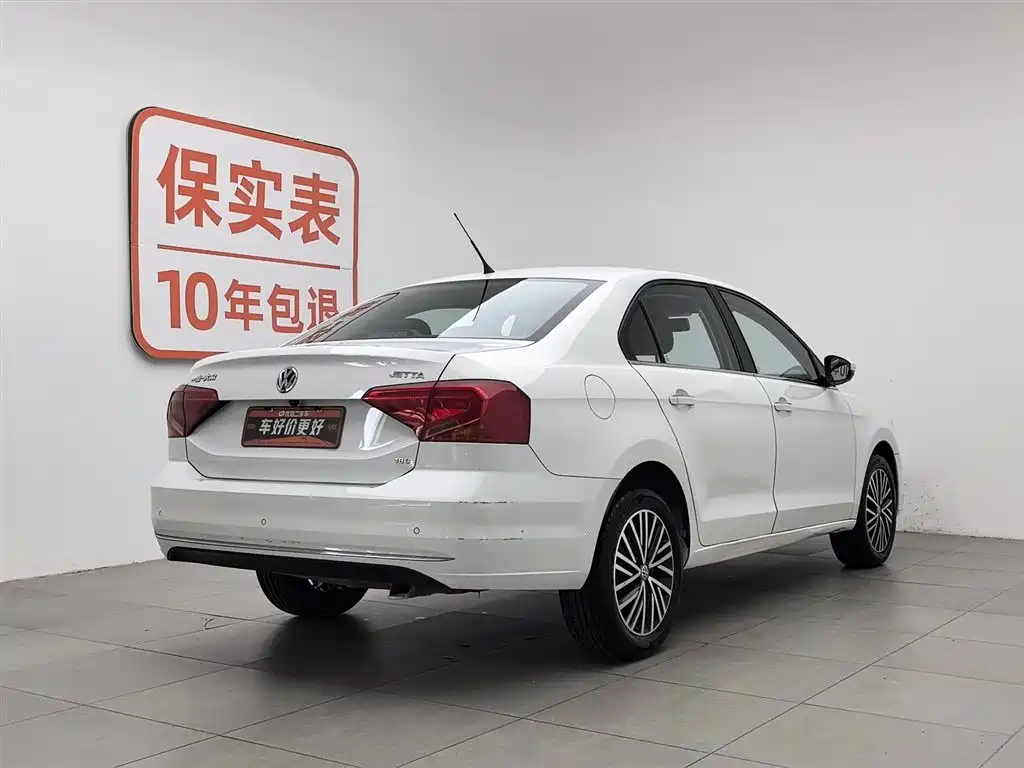 Volkswagen Jetta 2019 Dream Edition 1.5L Auto Comfort фото 2