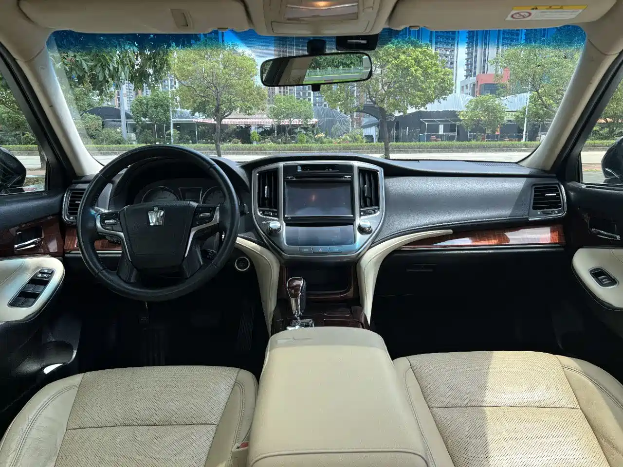 Toyota Crown 2015 2.0T Fashion фото 5