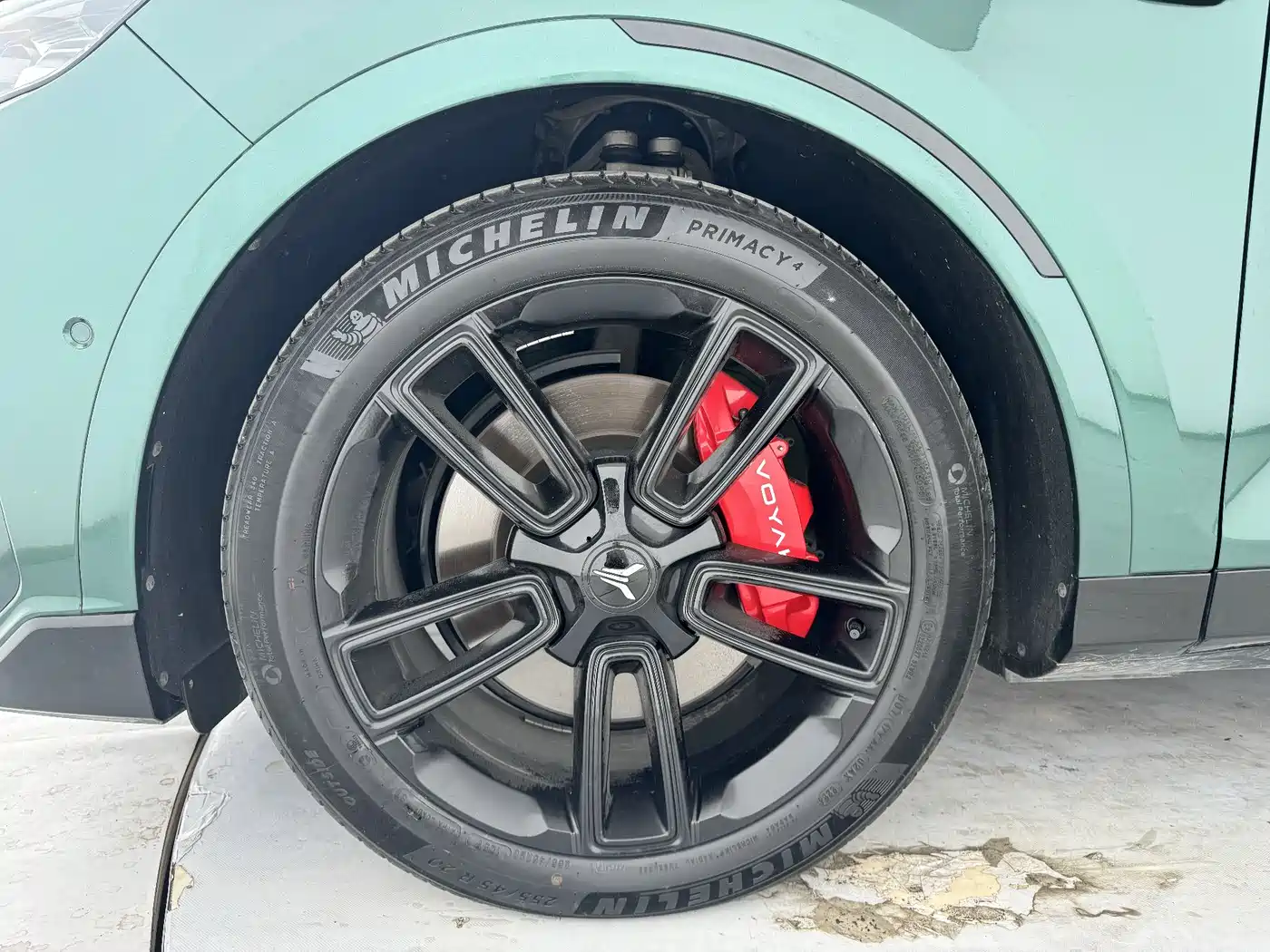 Voyah Auto VOYAH FREE 2025 318 318km RWD Touring Edition фото 13