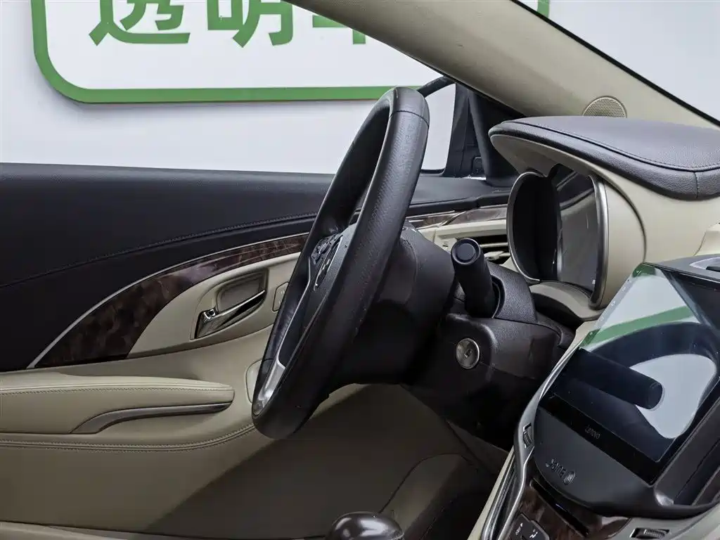 Buick LaCrosse 2013 2.4L SIDI Leading Comfort фото 22