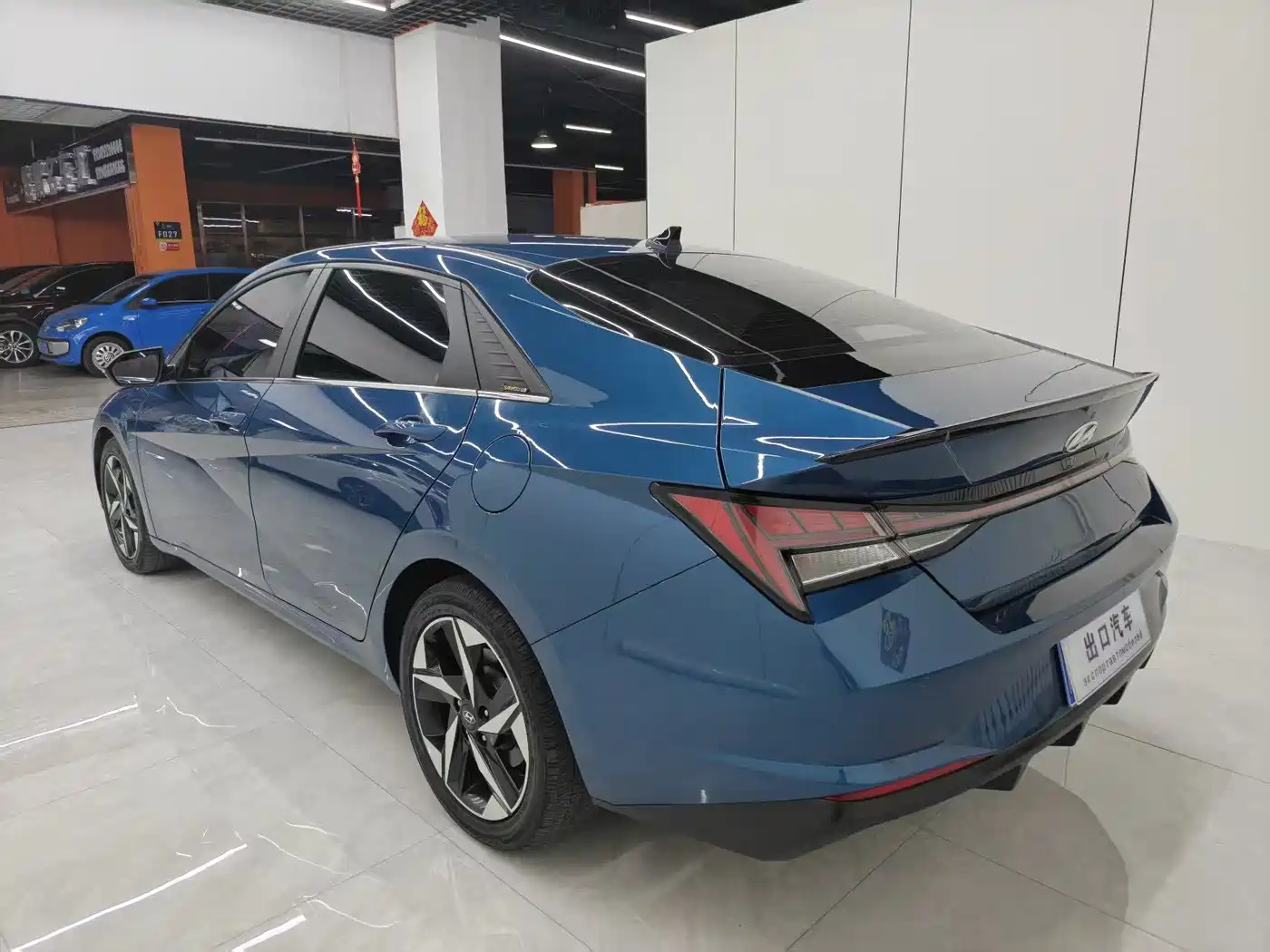 Hyundai Elantra 2022 240TGDi DCT LUX Premium Edition фото 4