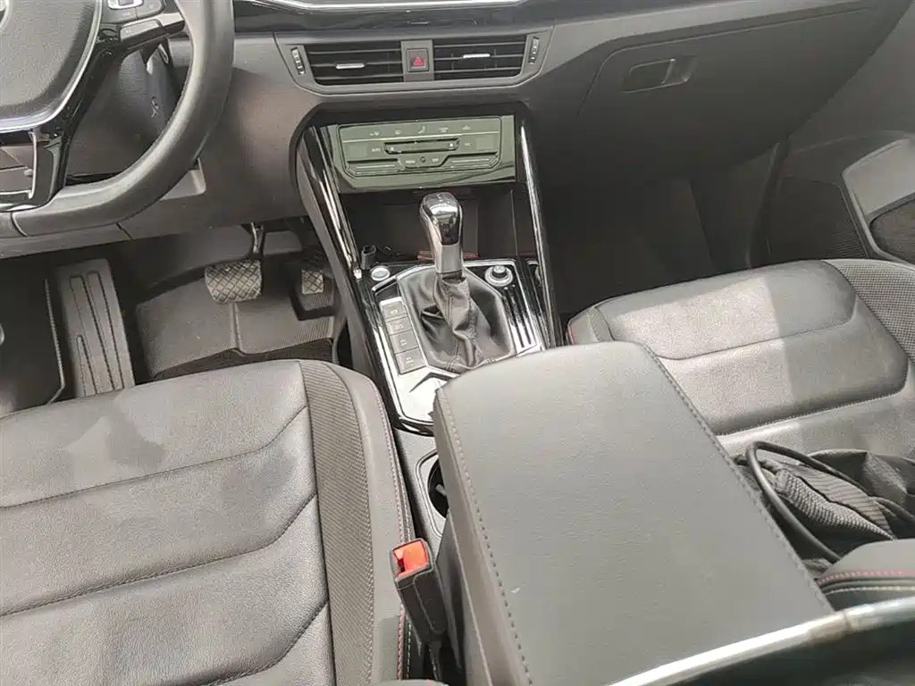 VOLKSWAGEN TANYUE