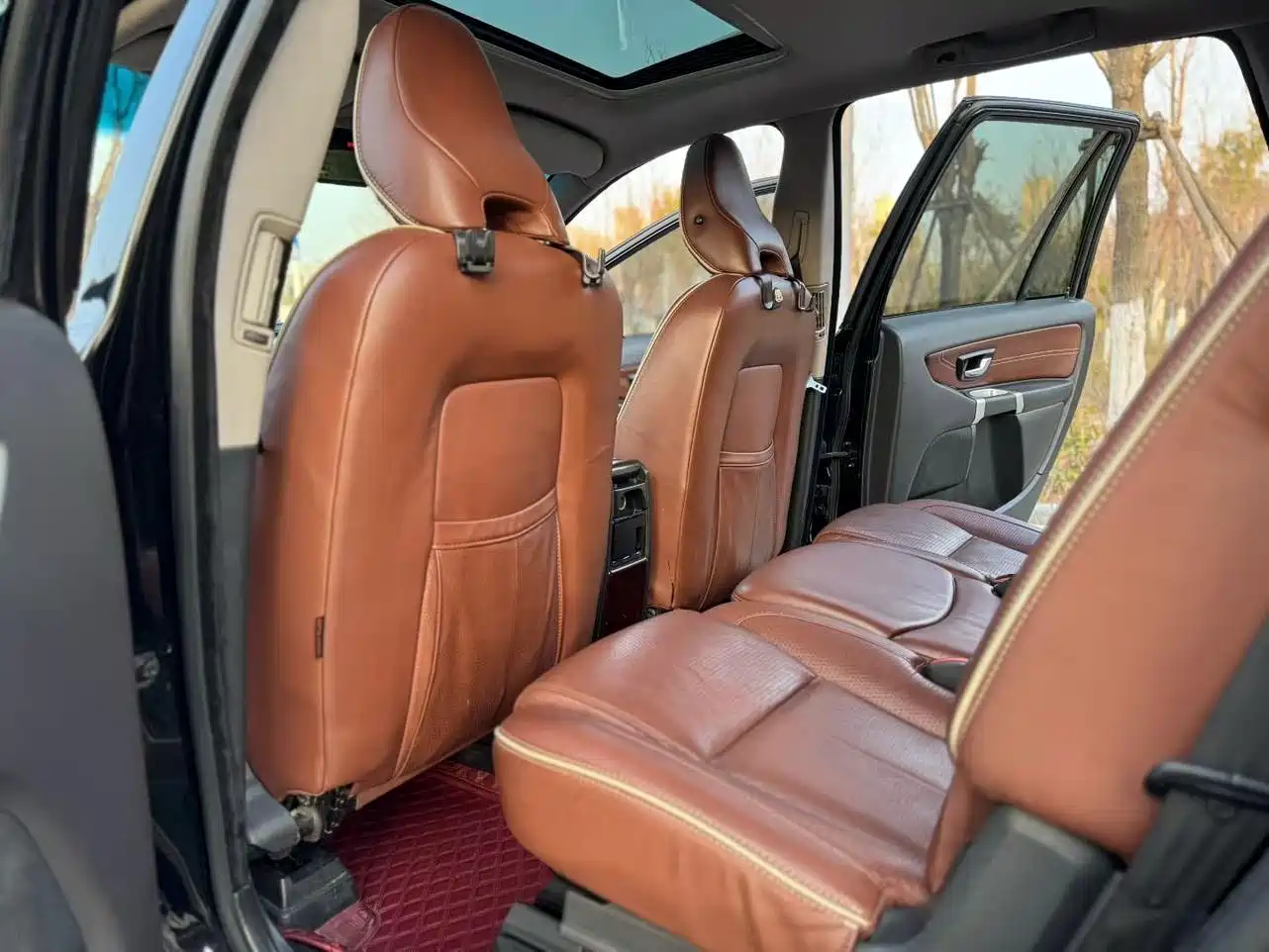 Photo 6 - Volvo XC90