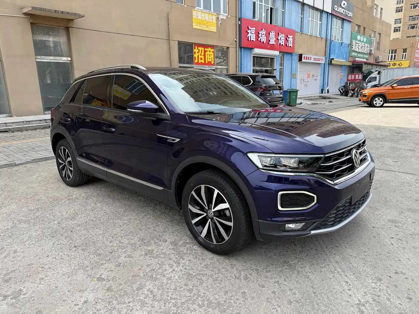 Volkswagen T-ROC 2018 280TSI DSG 2WD Comfort (China V) фото 3