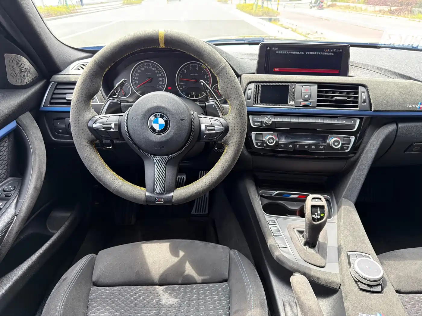 BMW 3 Series 2018 320i M Sport Package фото 6