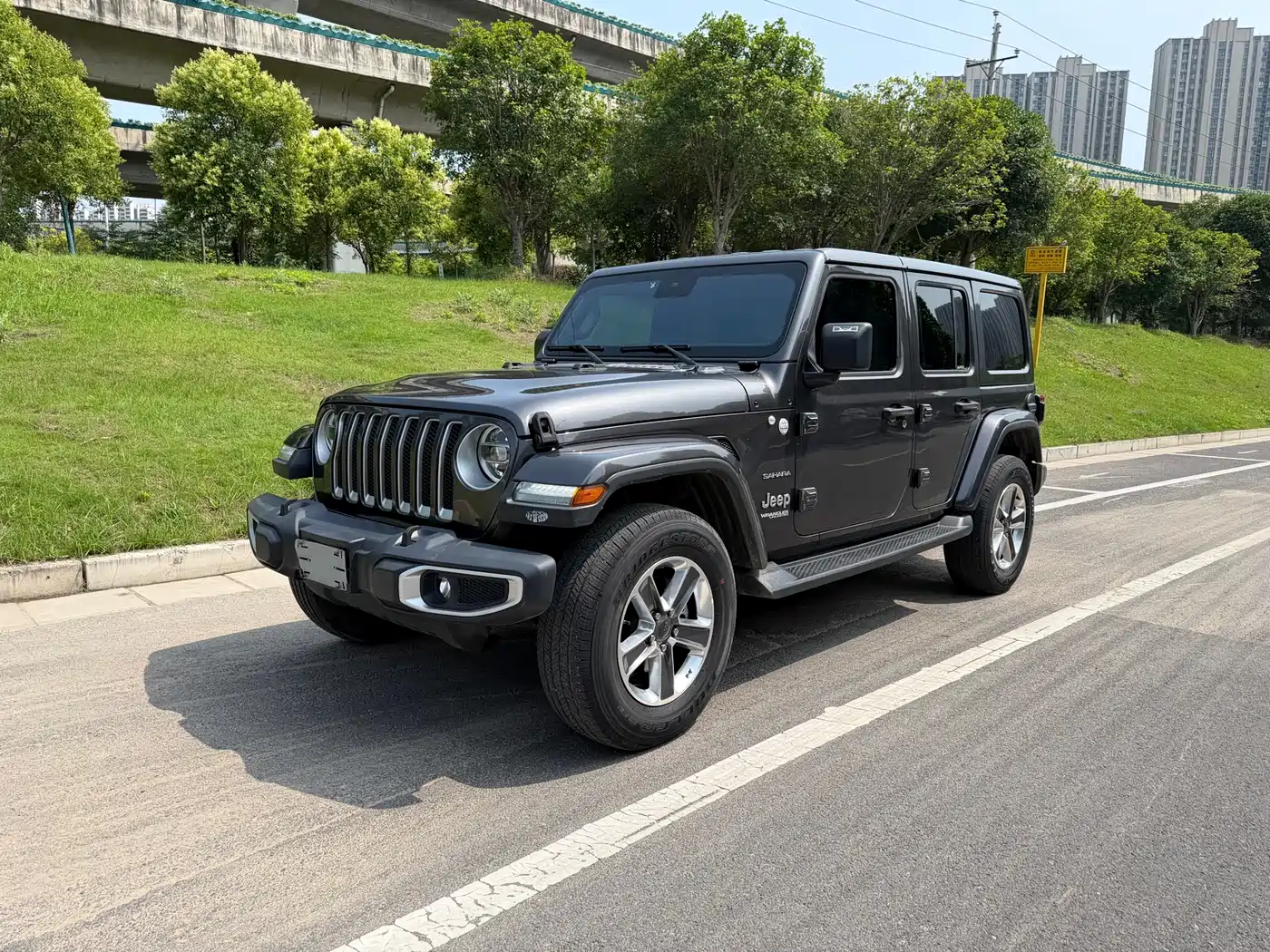 Jeep Wrangler 2021 2.0T Sahara Four-Door