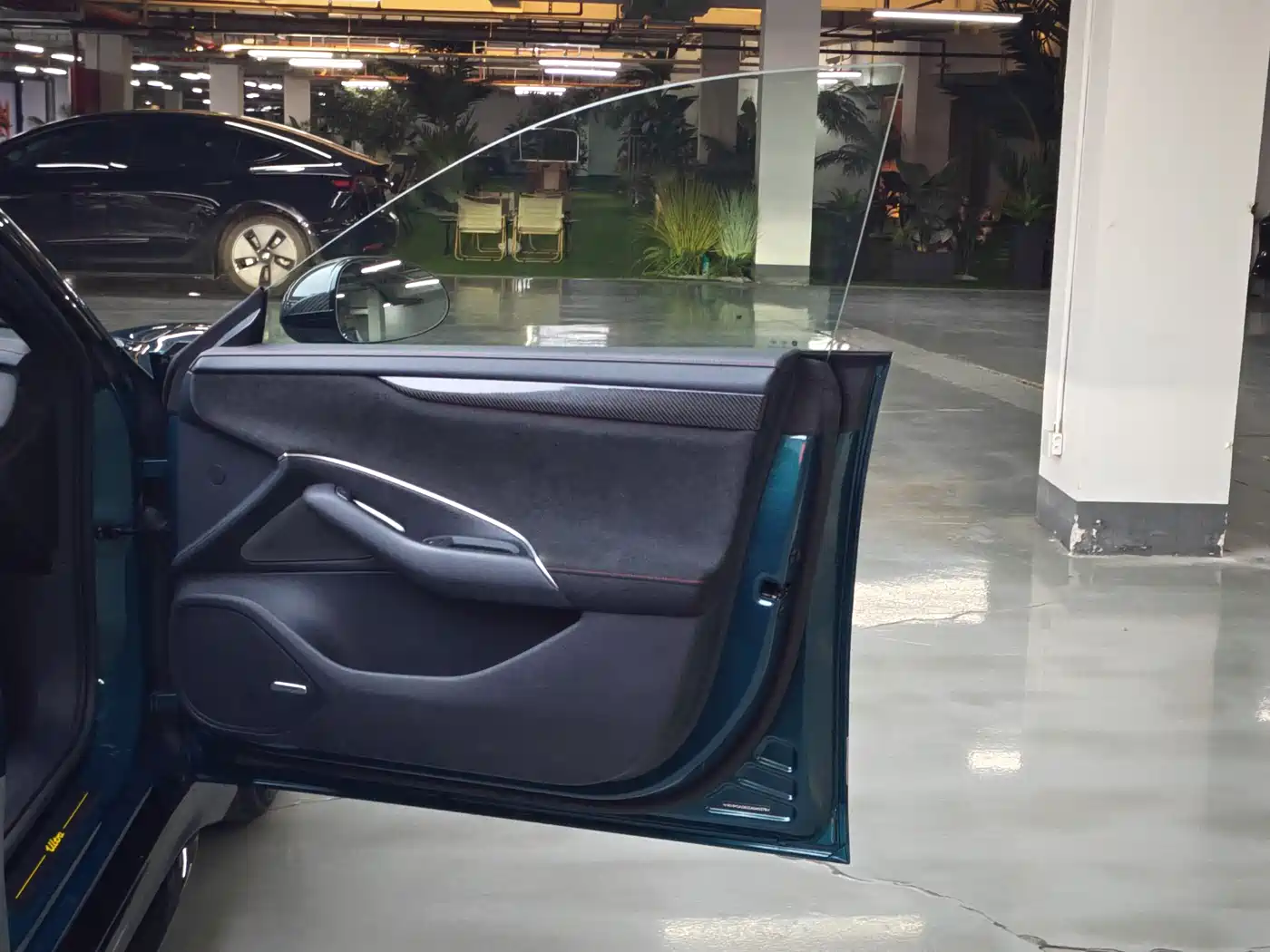 XIAOMI CAR XIAOMI SU7 ULTRA