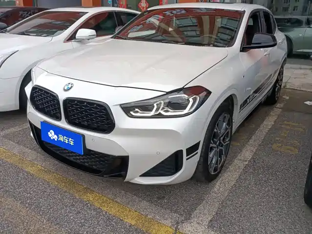 BMW X2 2022 xDrive25i Black Night Edition