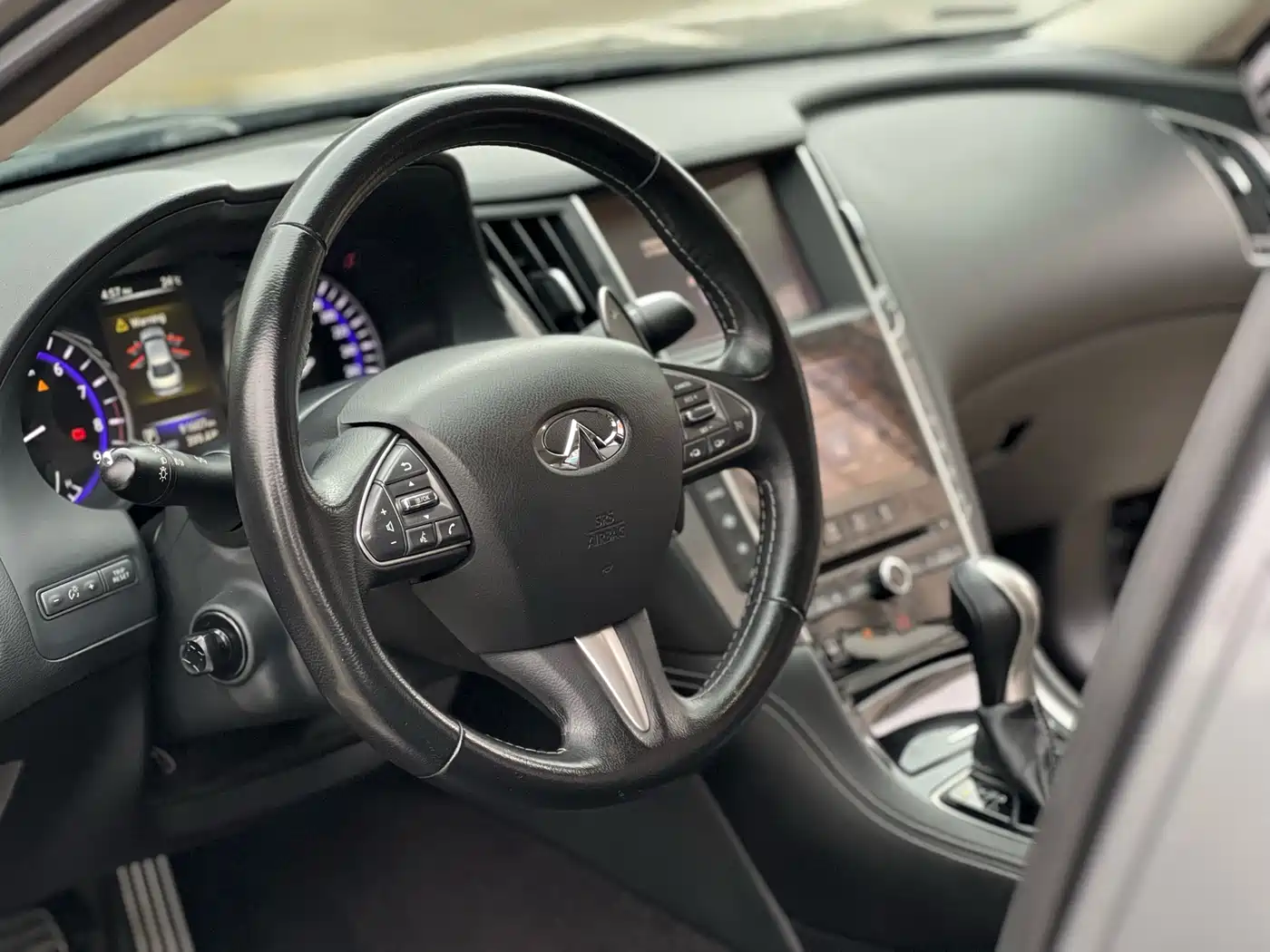 Infiniti Q50 2014 3.7L Luxury Sport фото 15