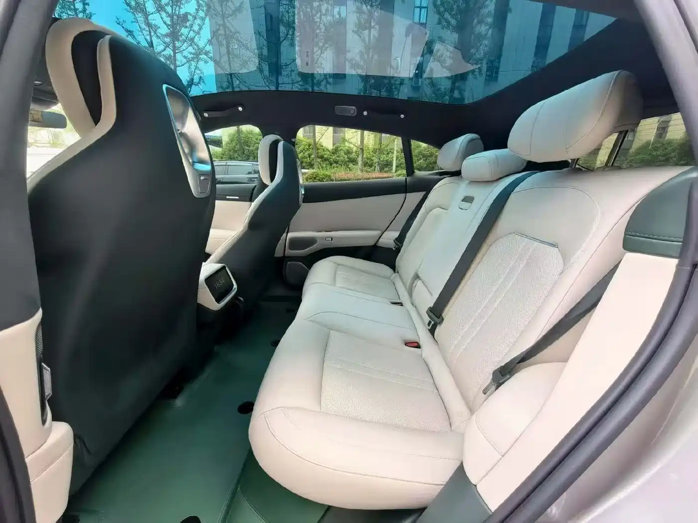 XIAOMI CAR XIAOMI YU7