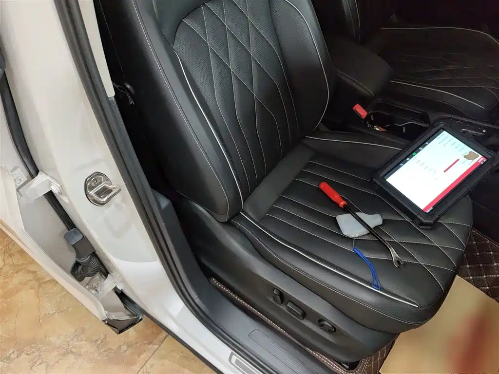 Volkswagen Tiguan L 2022 330TSI Automatic 2WD Smart Edition фото 20