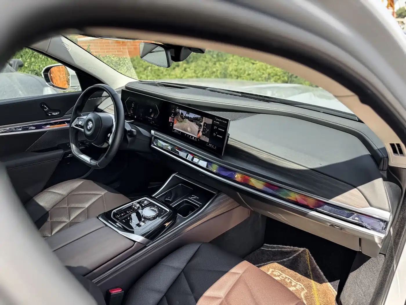 BMW 7 Series 2023 Model 735Li Luxury Package фото 7