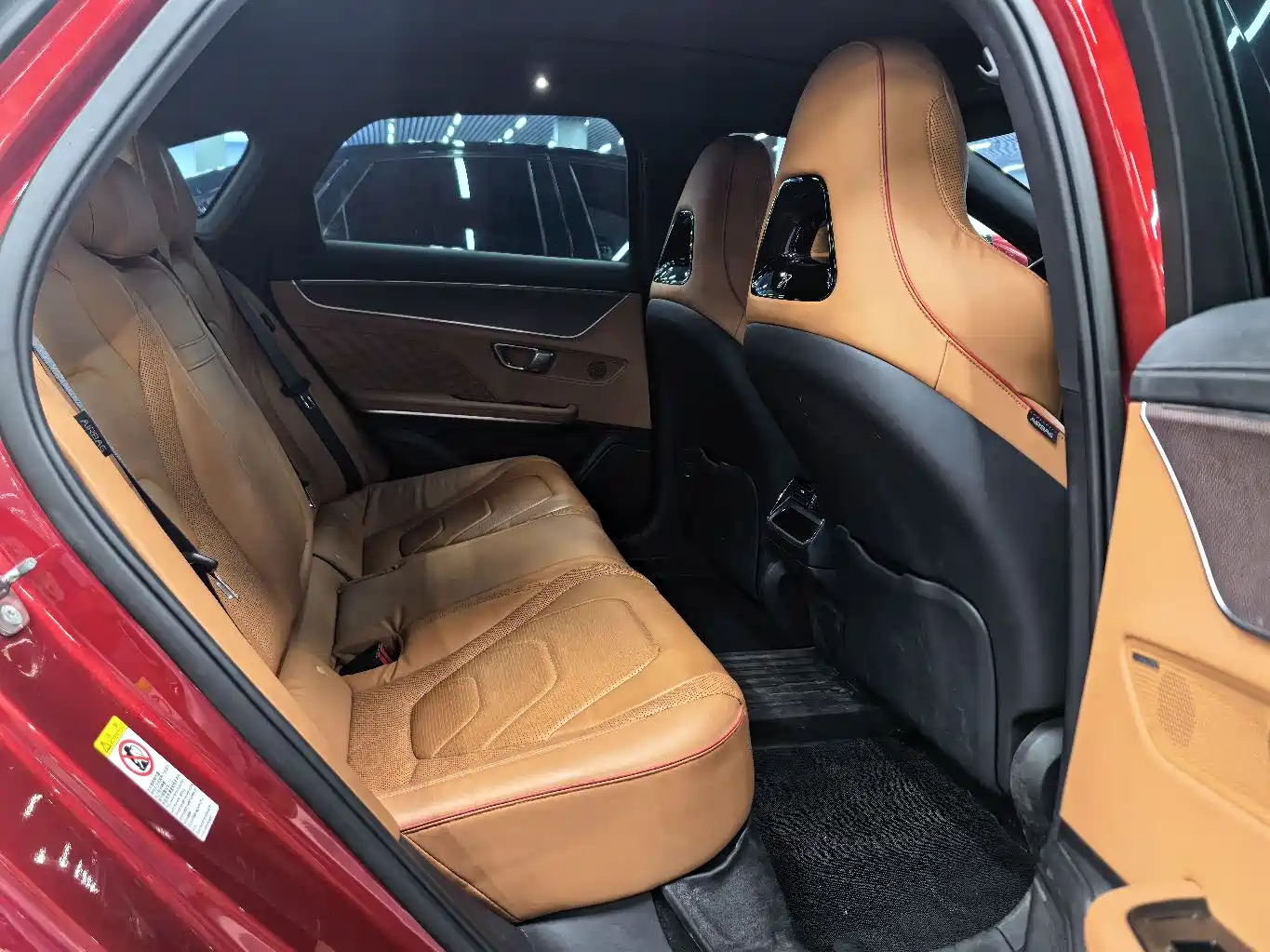 BYD Han 2022 DM-i 121KM Premium Edition фото 7
