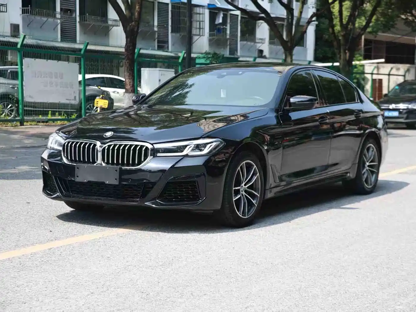 BMW 5 Series (Import) 2022 Facelift 525i M Sport Package фото 3